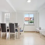 Simao House Calheta (Madeira)