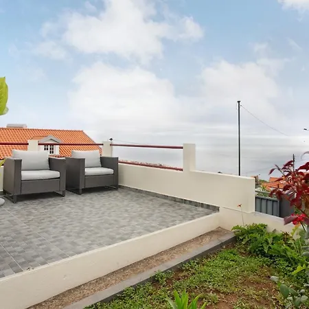 Simao House *