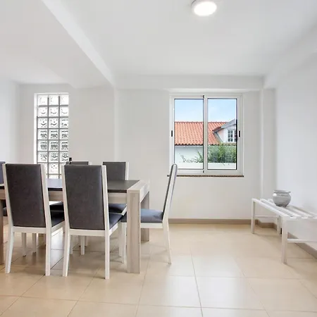 Simao House Кальета